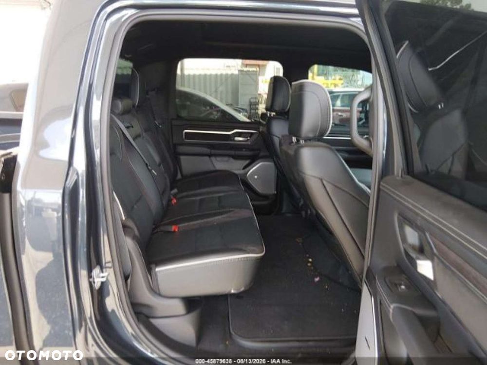 RAM 1500 - 10