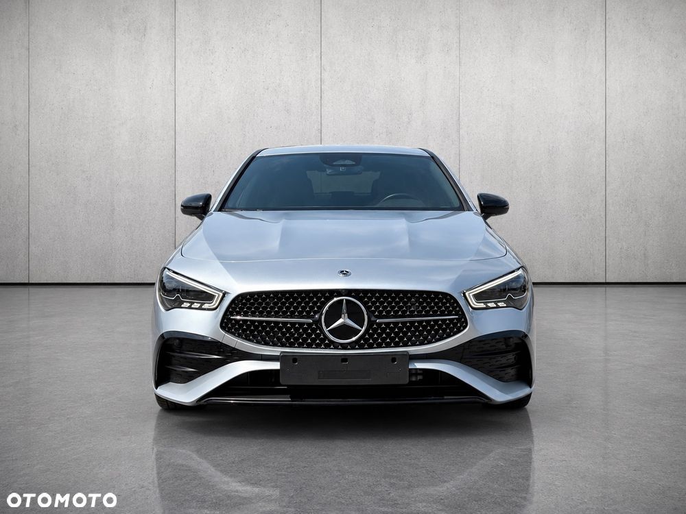 Mercedes-Benz CLA 200 d AMG Line 8G-DCT - 2