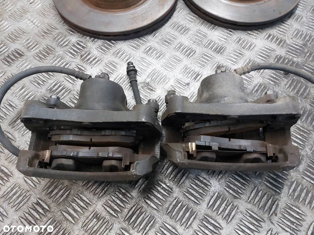 TARCZE HAMULCOWE PRZÓD + KLOCKI + ZACISKI NISSAN PULSAR C13 1.5 DCI - 3