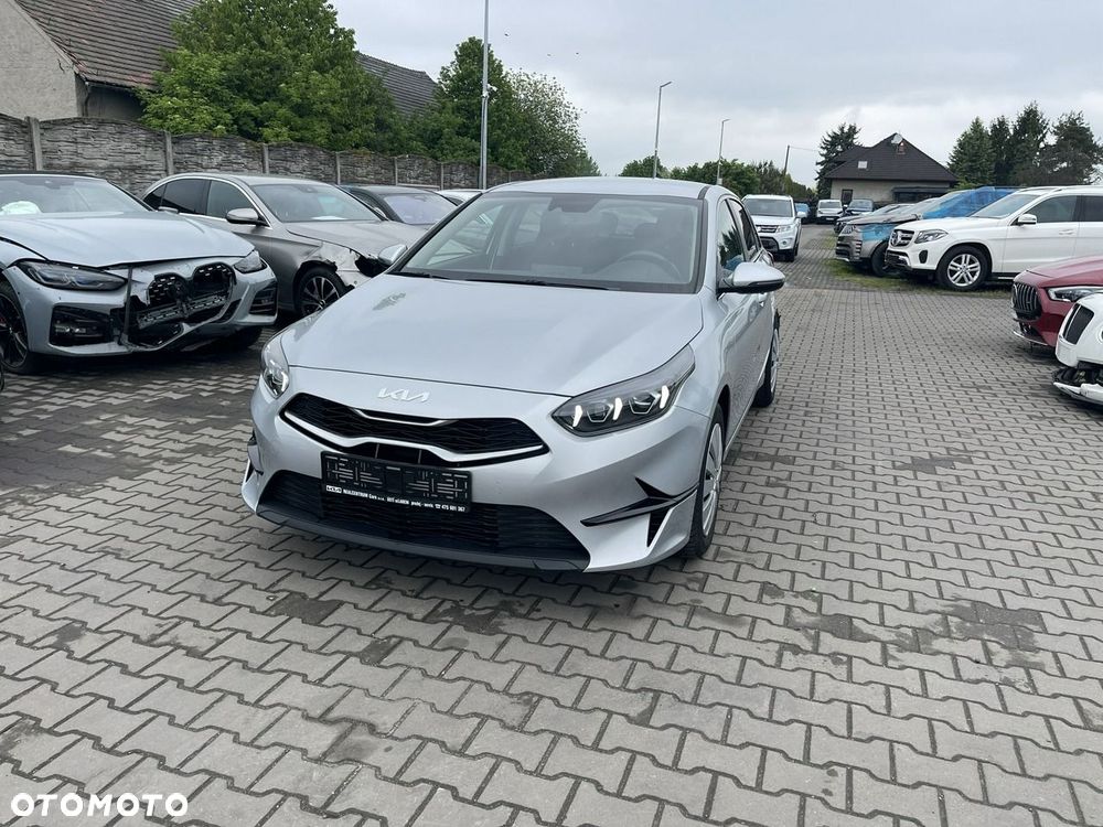 Kia Ceed 1.5 T-GDI DCT7 OPF Spirit - 3