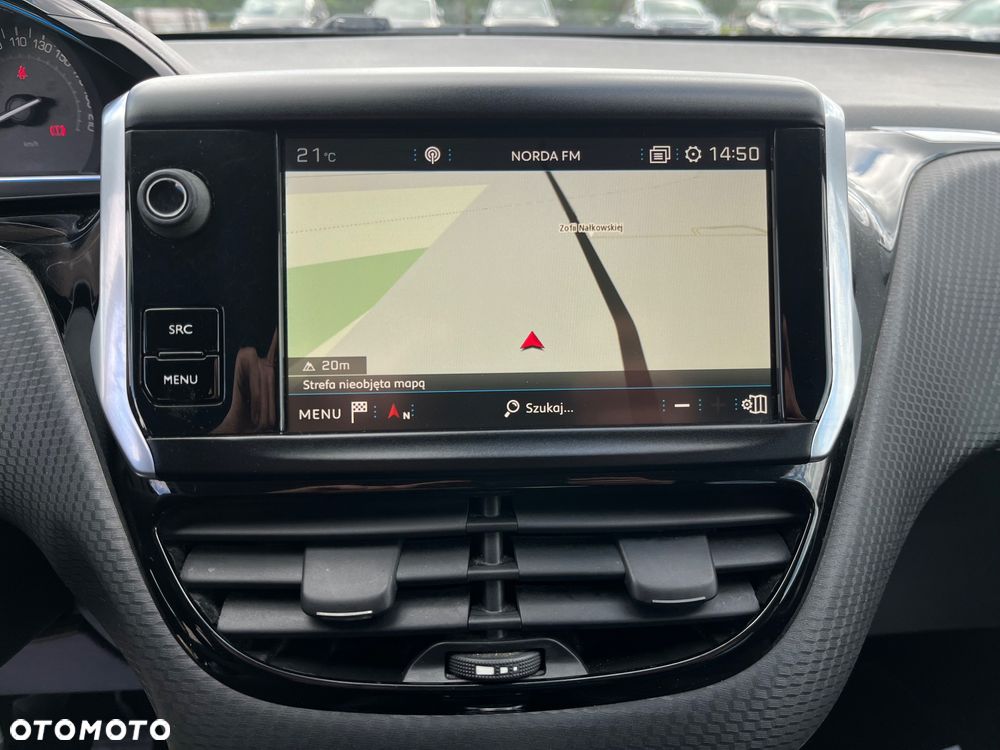 Peugeot 2008 PureTech 130 Allure - 12