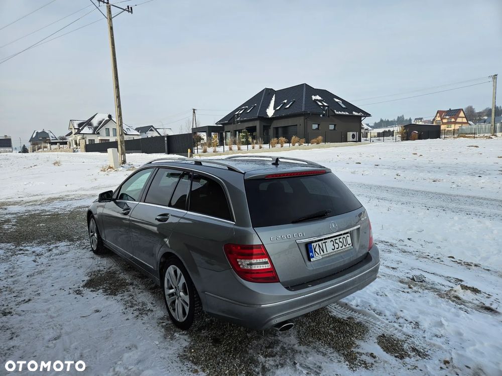 Mercedes-Benz Klasa C 250 CDI DPF 4Matic (BlueEFFICIENCY) 7G-TRONIC - 2