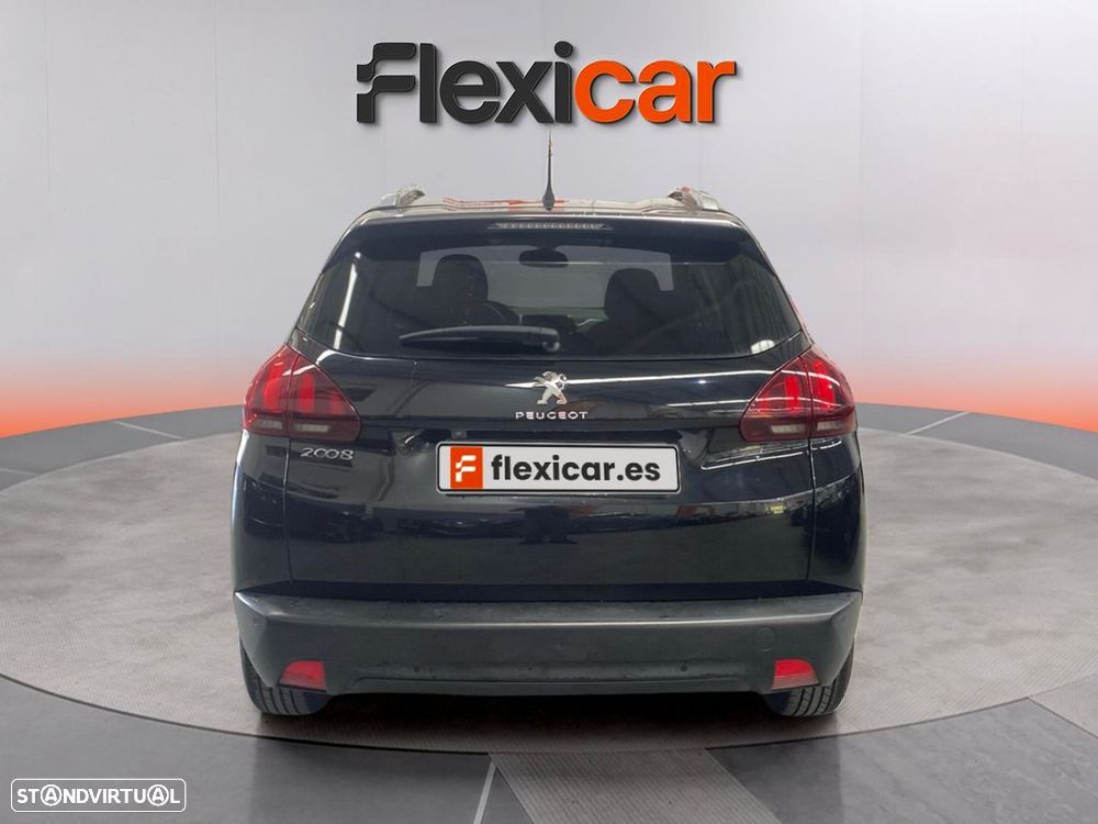 Peugeot 2008 1.2 PureTech Active - 7