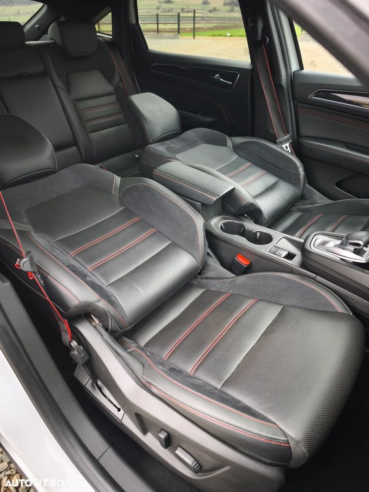 Renault Arkana E-TECH RS Line - 18