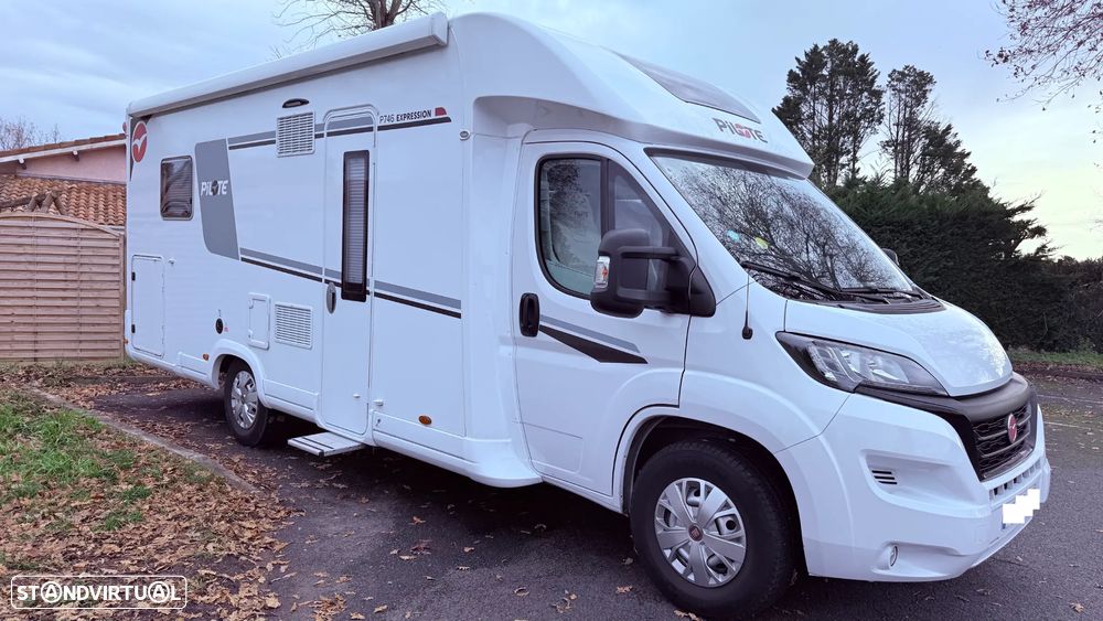 Pilote Expression P746 Automática, Cama Central - 1