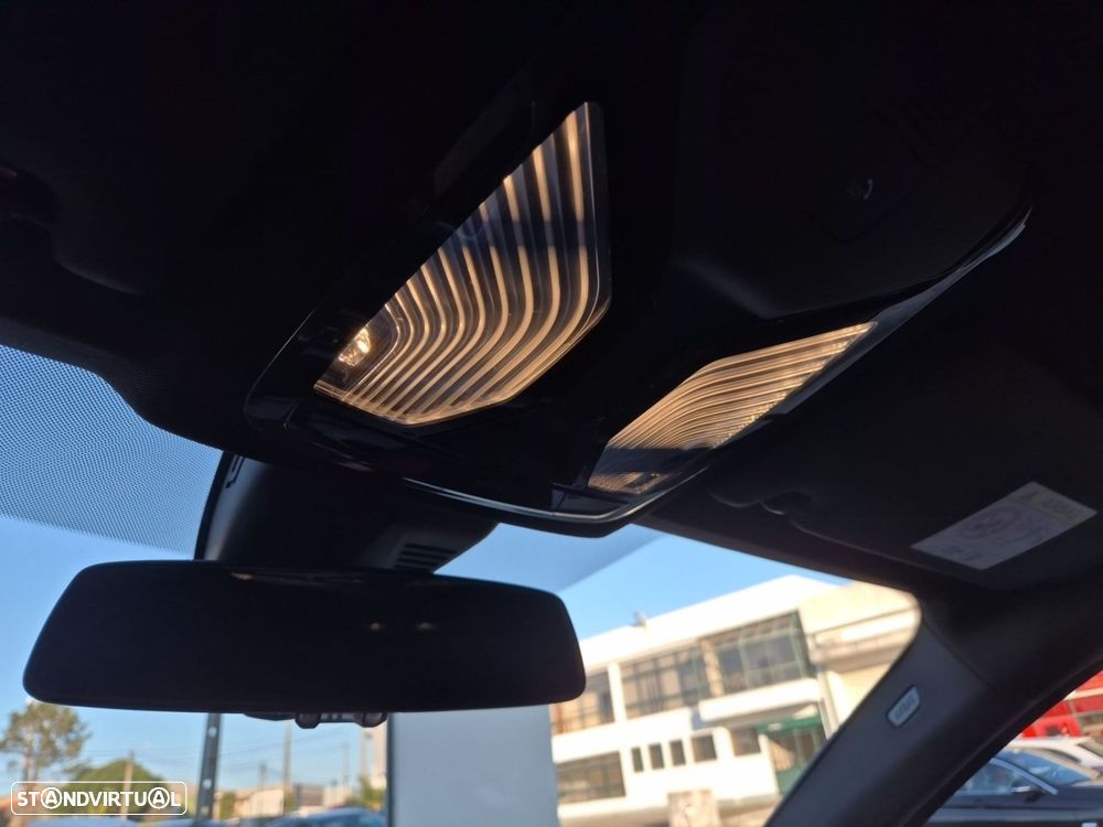 BMW 320 e Auto - 23