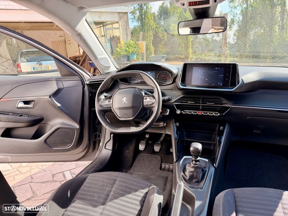 Peugeot 208 1.2 PureTech Active Pack - 17