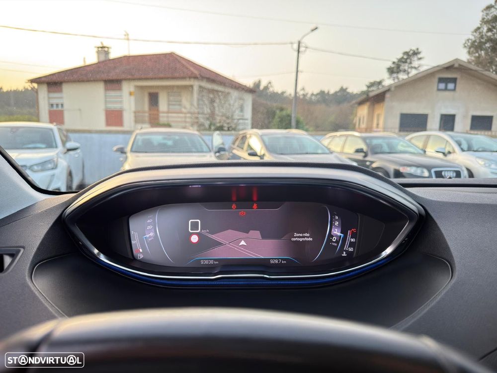 Peugeot 3008 1.5 BlueHDi Active Pack - 25