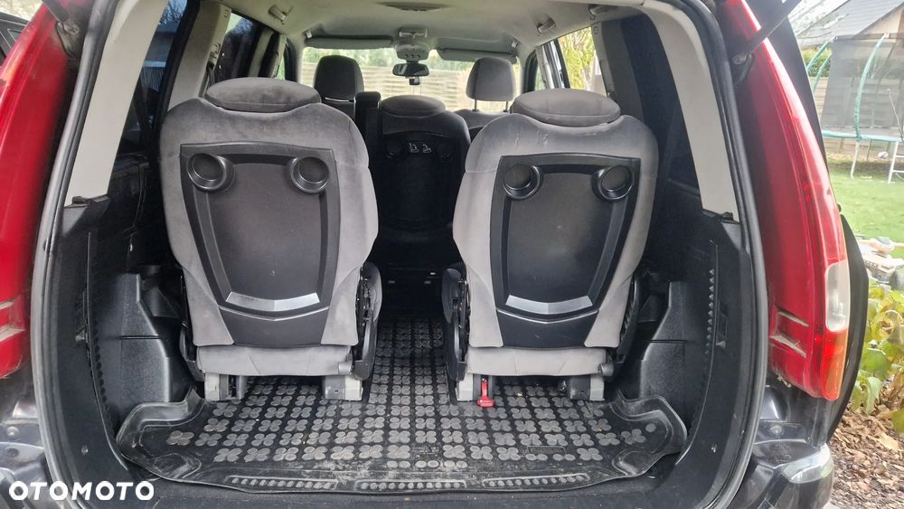 Citroën C8 2.0 HDi Exclusive EU5 - 15