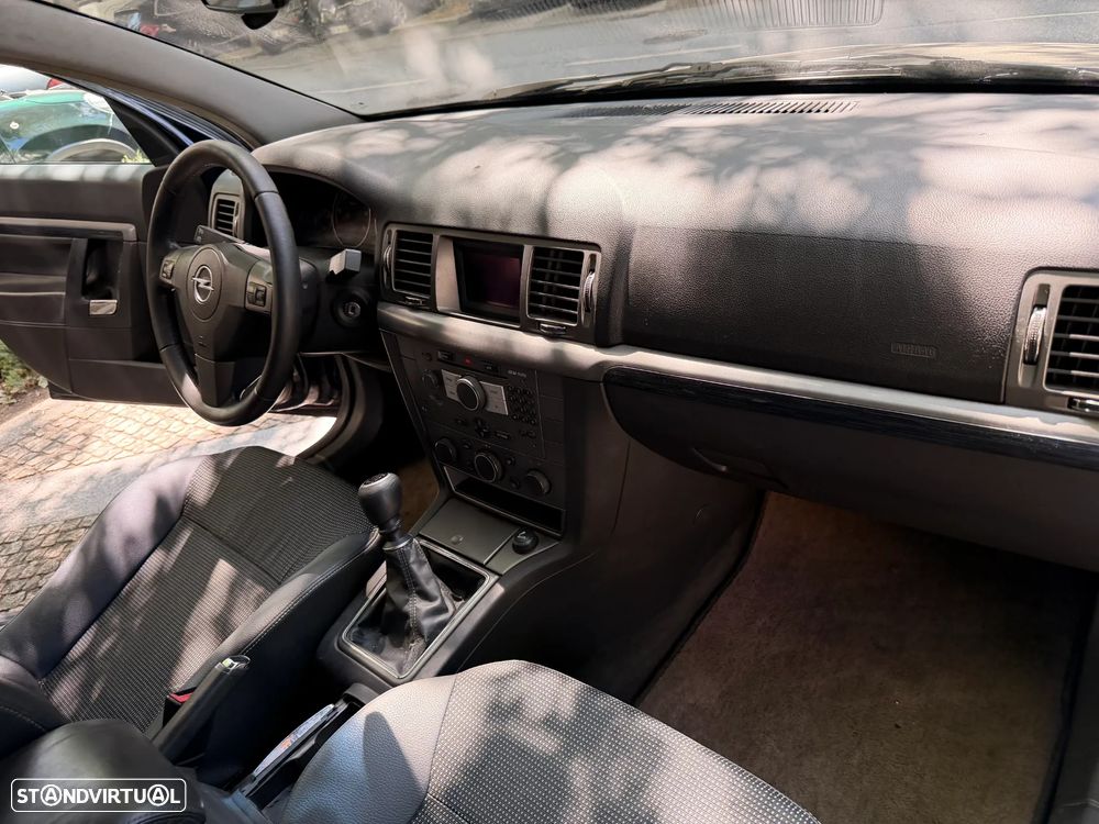 Opel Signum 1.9 CDTI - 12