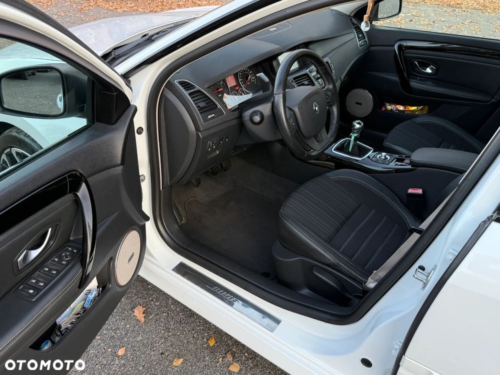 Renault Laguna ENERGY dCi 130 FAP Start & Stop Bose Edition - 7