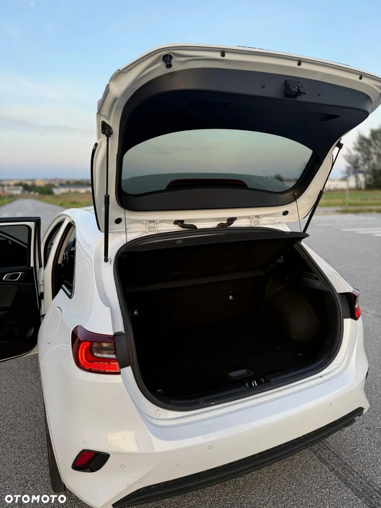 Kia Ceed 1.4 T-GDI DCT OPF Platinum Edition - 35