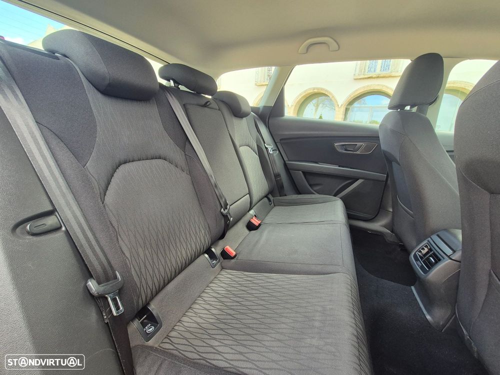 SEAT Leon ST 1.6 TDI Style Ecomotive - 29