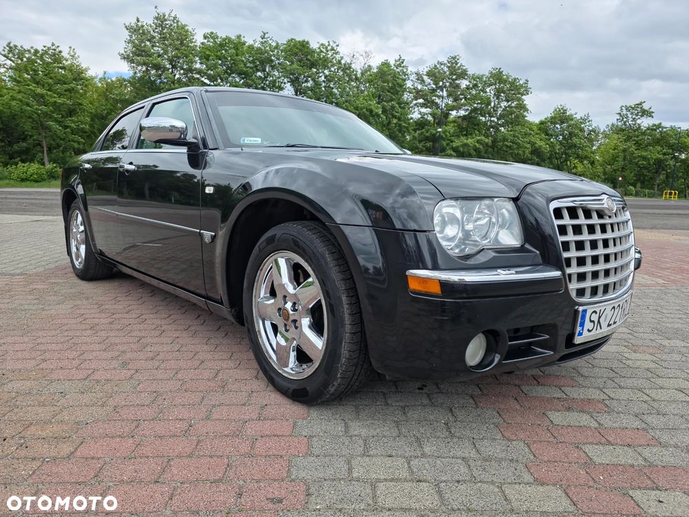 Chrysler 300C - 26