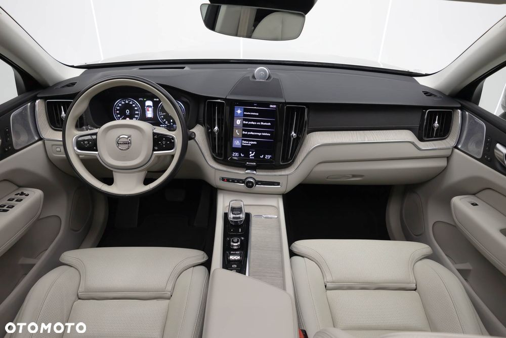 Volvo XC 60 B4 D AWD Geartronic Inscription - 7