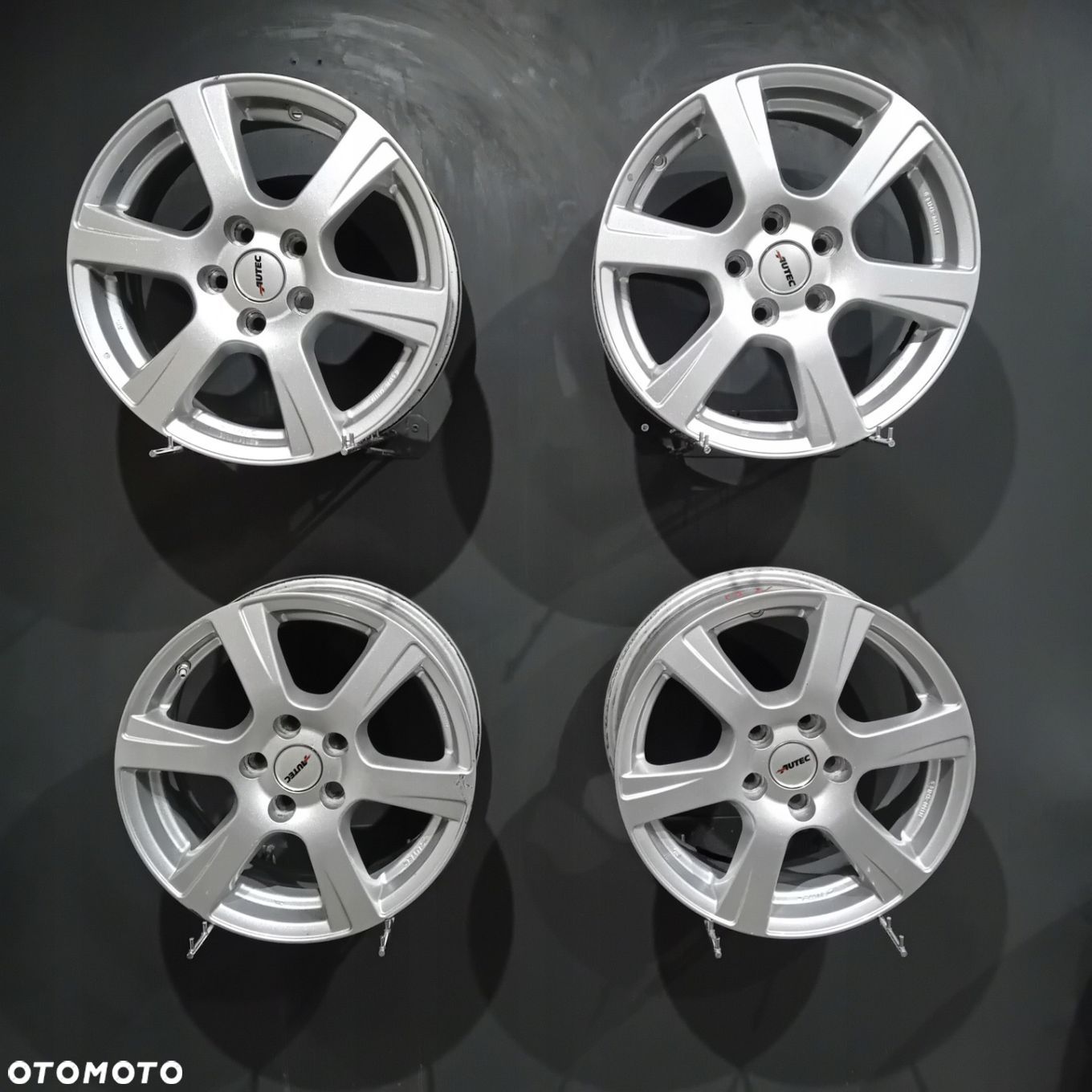 Felgi 16 5x108 Ford Focus MK3 MK4, C-MAX, Volvo C30, C70, S40 F504552-5 - 1