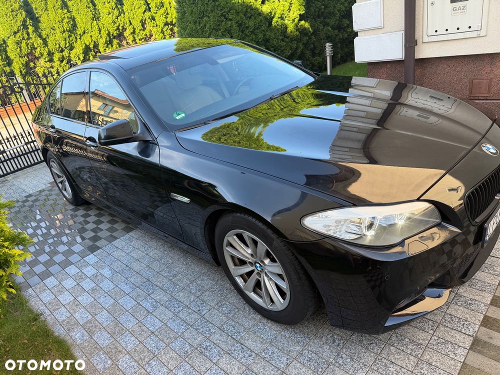 BMW 5 Series 2012 photo 3
