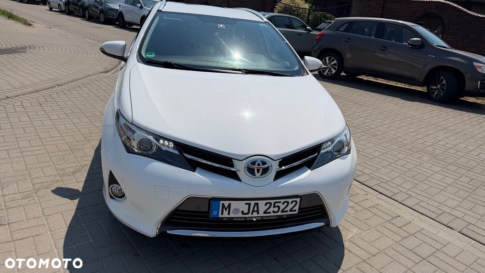 Toyota Auris - 4