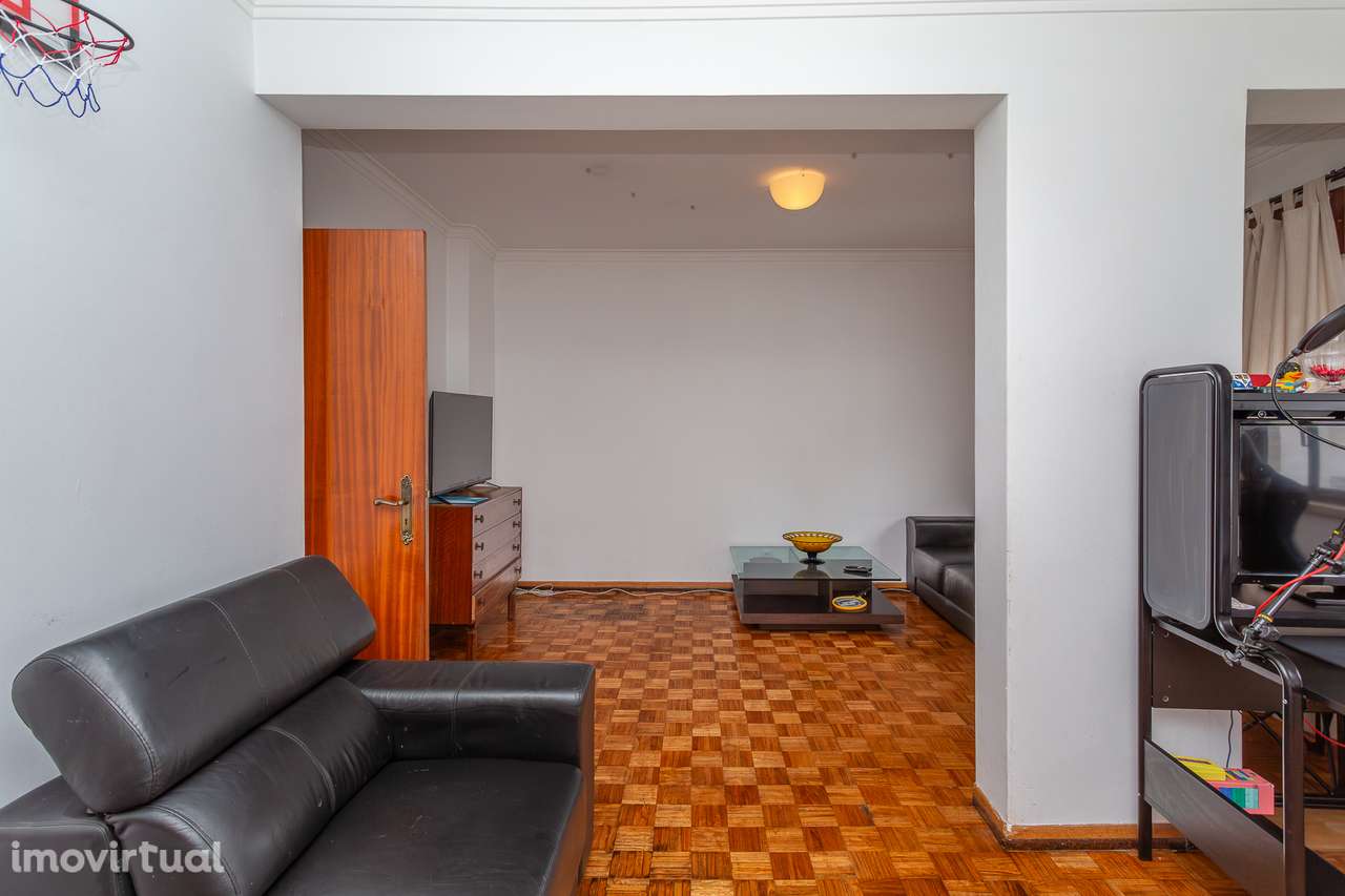 Vende-se T3 em Algueirão - Grande imagem: 5/27