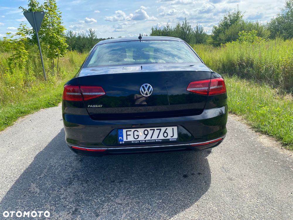 Volkswagen Passat 1.5 TSI EVO Highline - 15
