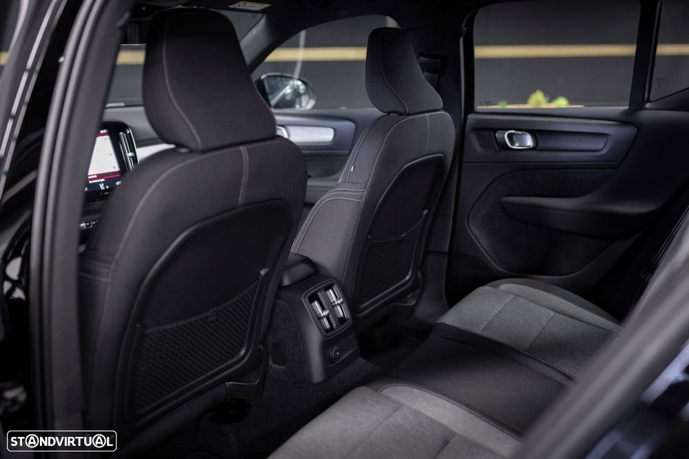 Volvo XC 40 - 36