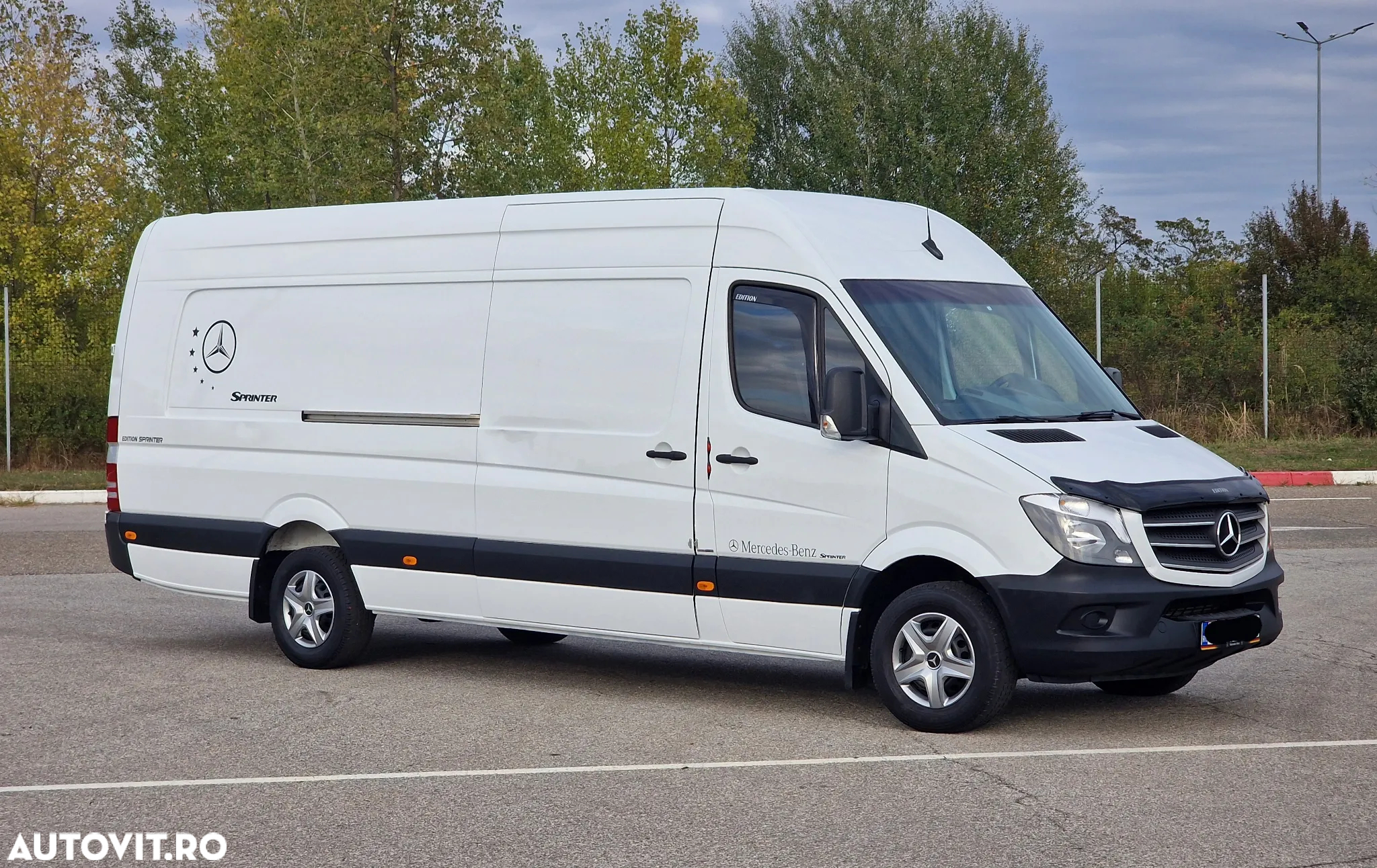 Mercedes-Benz Sprinter - 2