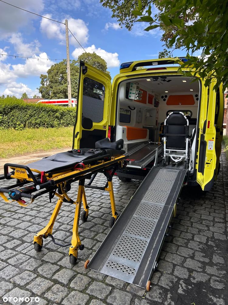 Ford Transit - 27