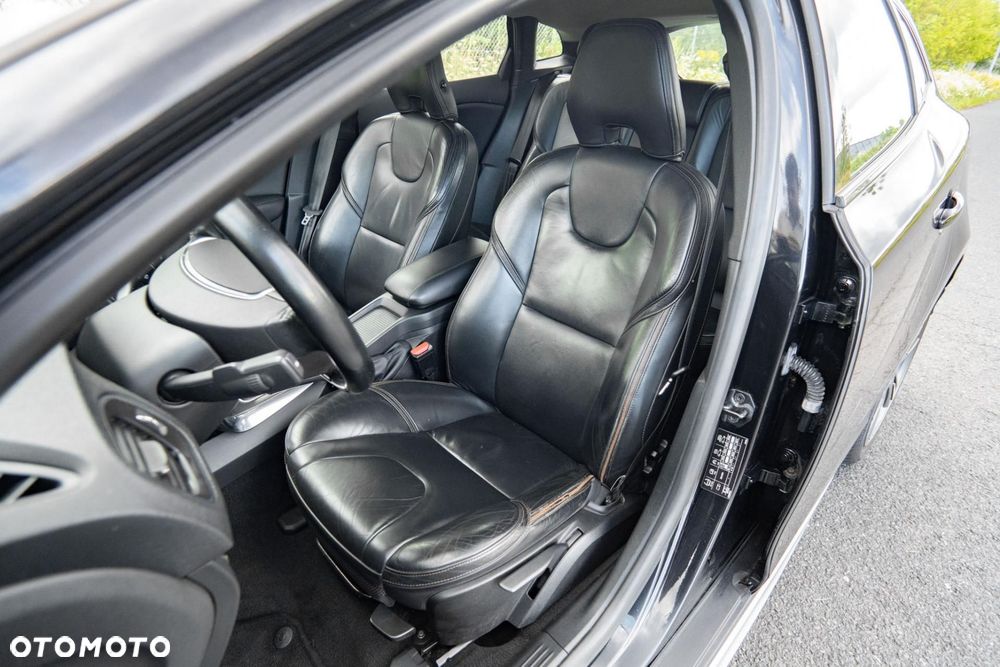 Volvo V40 T4 Powershift Summum - 13
