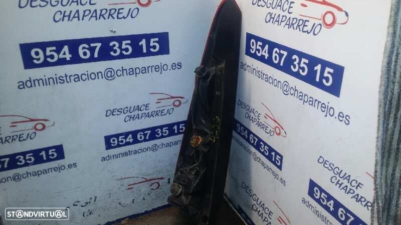 FAROLIM TRASEIRO DIREITO FORD FIESTA V 2007 - - 3