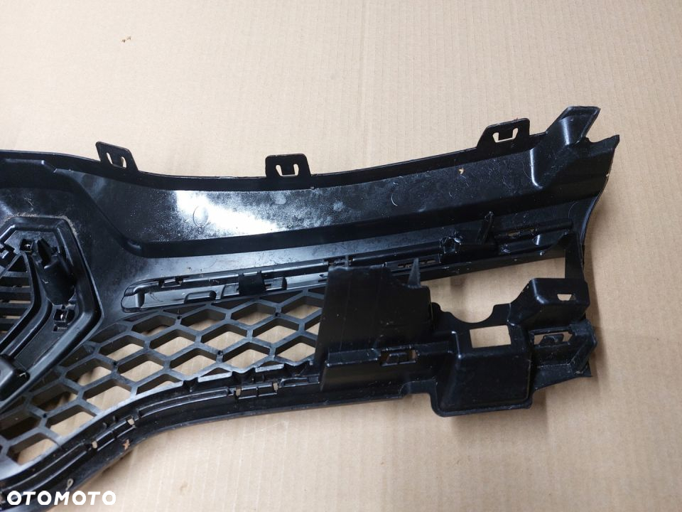 ATRAPA GRILL RENAULT TWINGO III 622566433R - 6