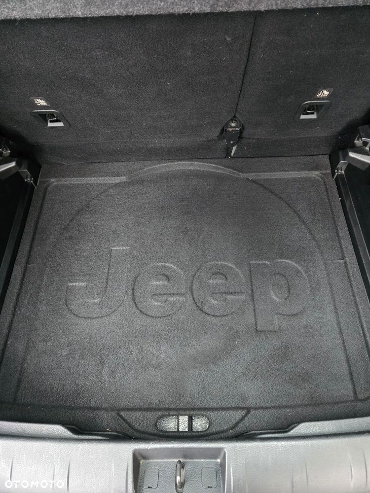 Jeep Renegade 2.0 MultiJet Active Drive Limited - 21
