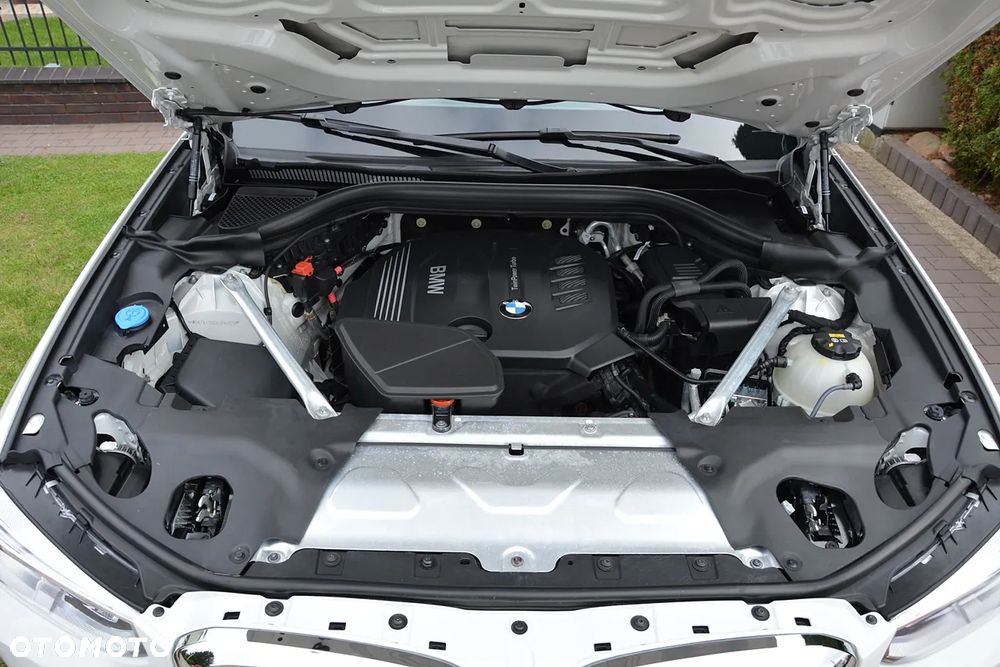 BMW X3 xDrive20d xLine - 30