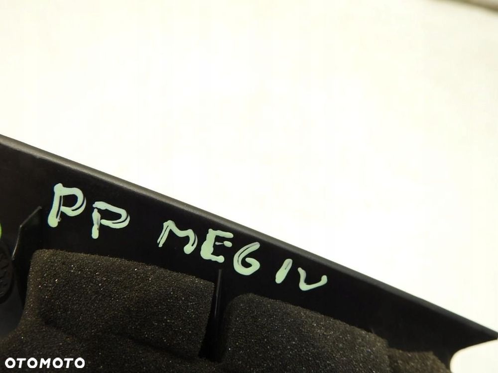 TRÓJKĄT OSŁONA LUSTERKA PRAWA RENAULT MEGANE IV 802920983R - 2