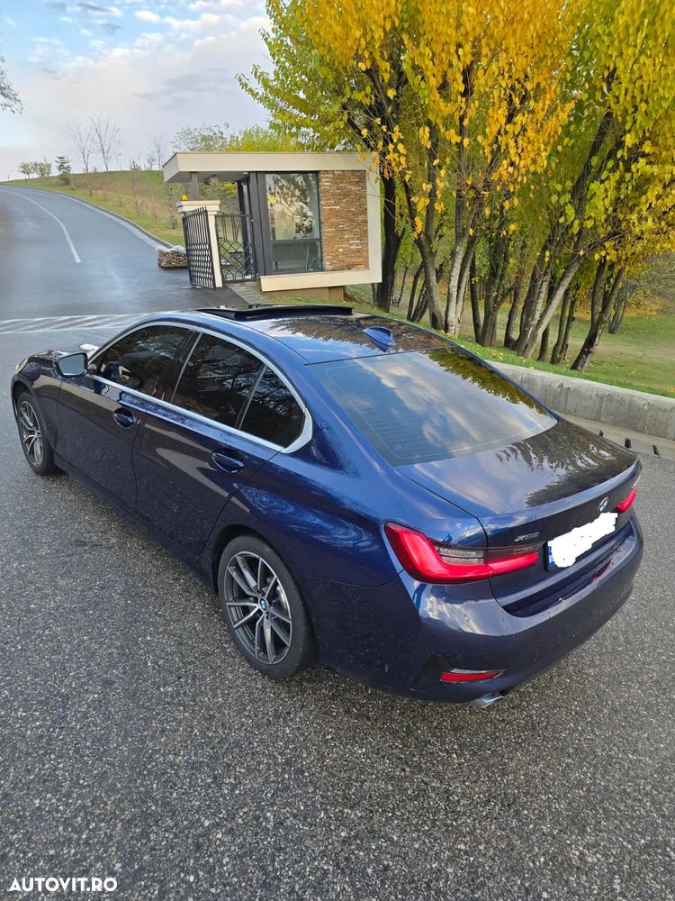 BMW Seria 3 330i xDrive AT - 5