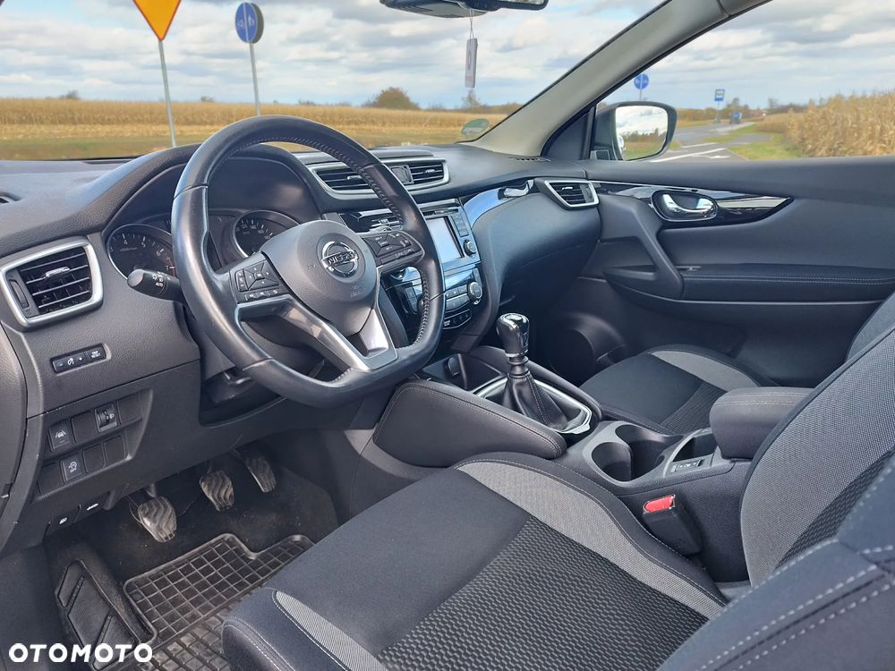 Nissan Qashqai 1.6 DIG-T N-Connecta - 7