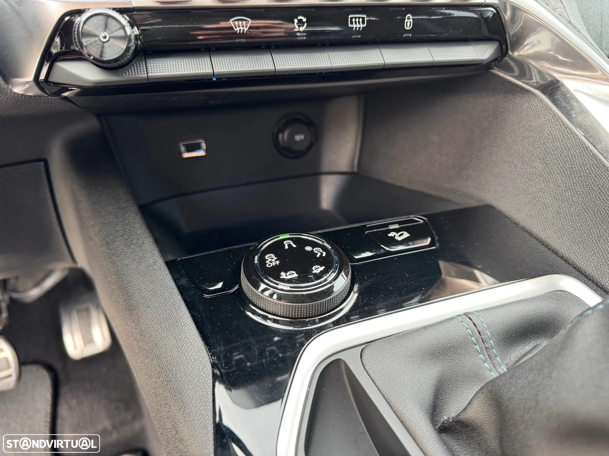 Peugeot 3008 PureTech 130 Stop & Start Crossway - 27