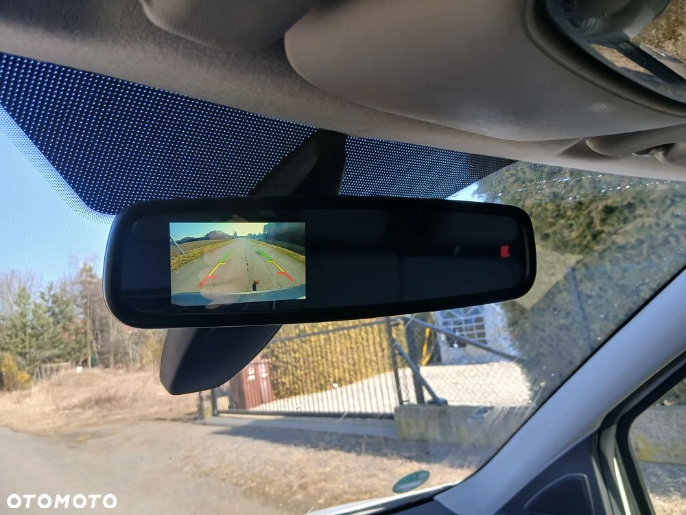 Ford Transit Conect - 17