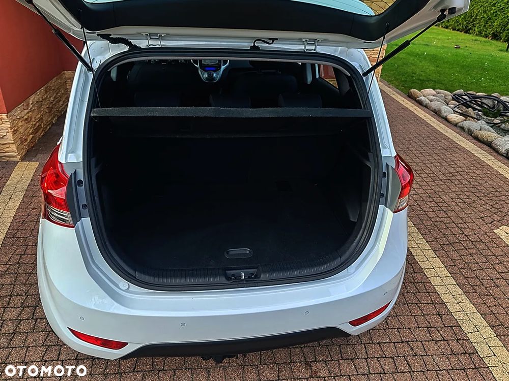 Hyundai ix20 - 38