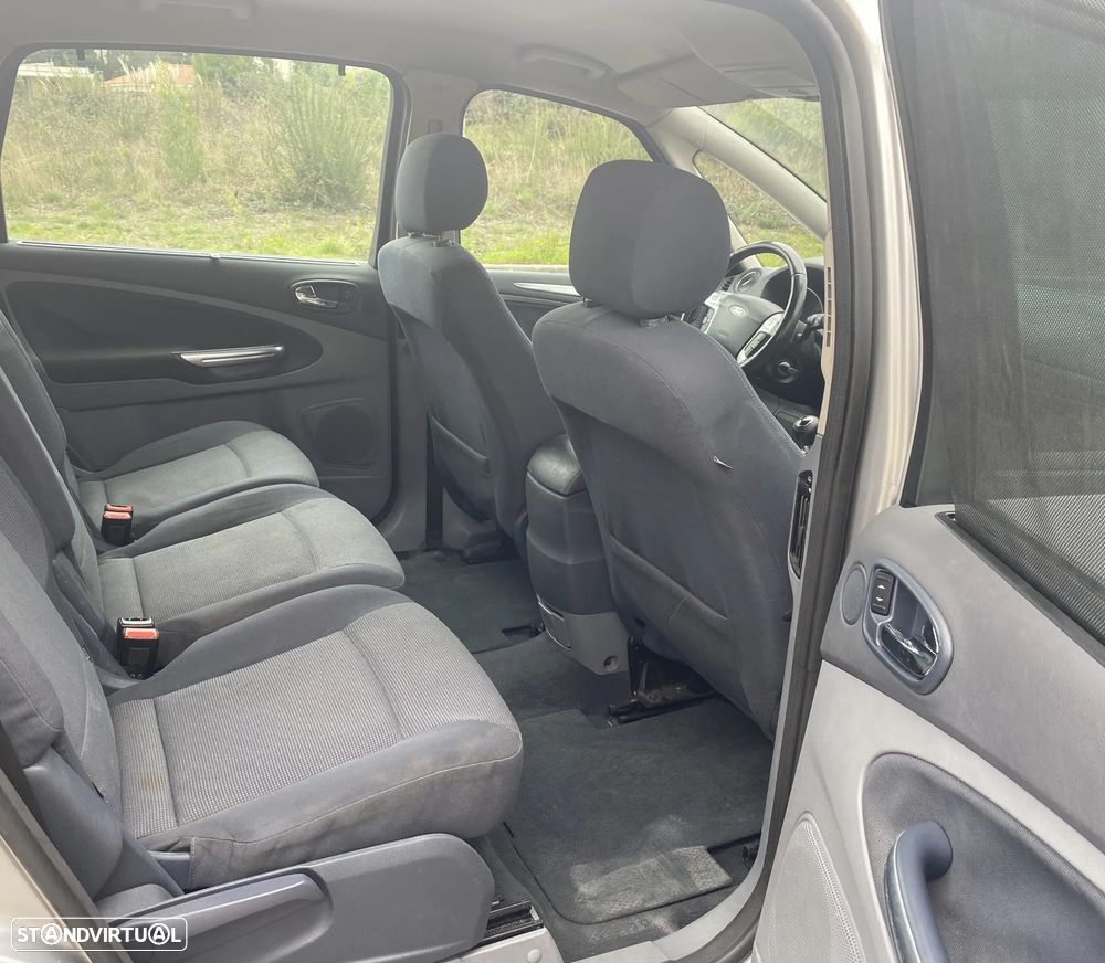 Ford S-Max 1.8 TDCi Titanium 7L - 14