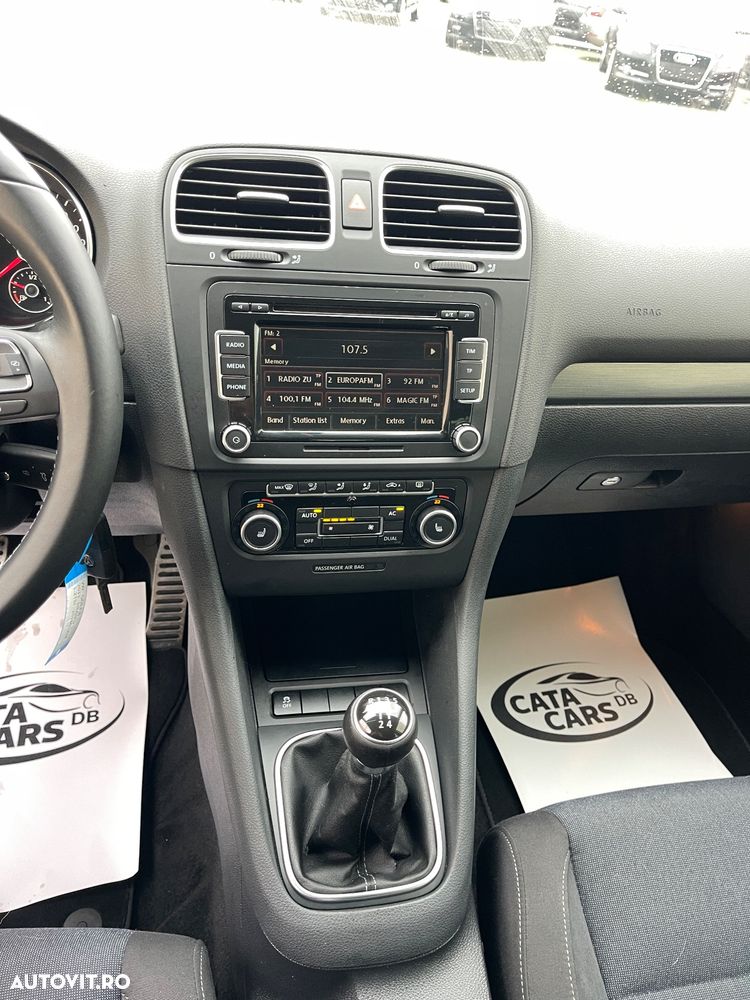 Volkswagen Golf ver-1-2-tsi-style - 34