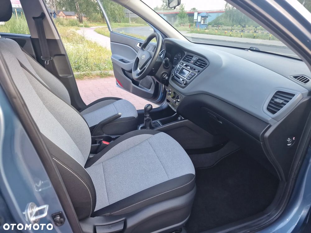 Hyundai i20 1.2 BlueDrive Elegant - 36