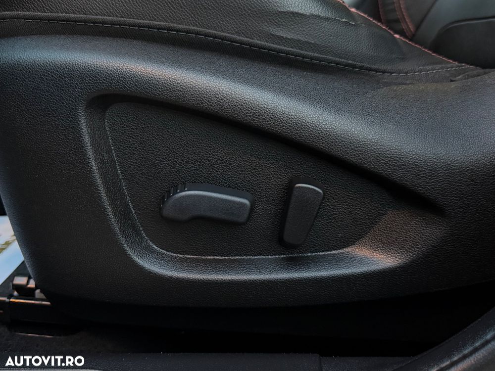 Renault Kadjar Energy dCi 130 4x4 Bose Edition - 21