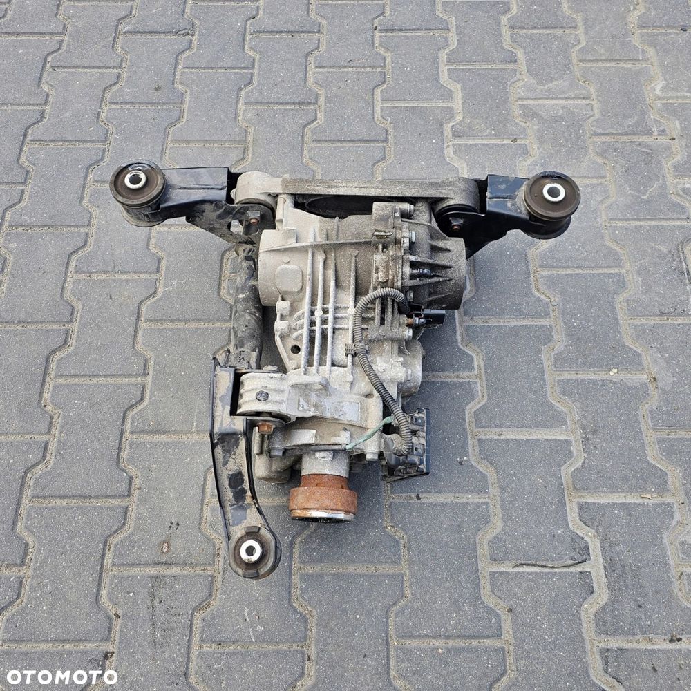 VW T6 4x4 most dyfer tył - 1
