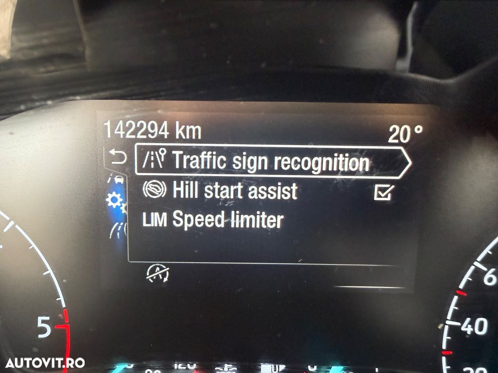 Ford Transit Connect 1.5 EcoBlue 120CP 6MT Kombi L2 Titanium - 26