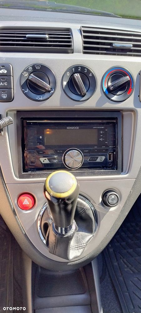 Honda Civic 1.4i Extra Edition - 27