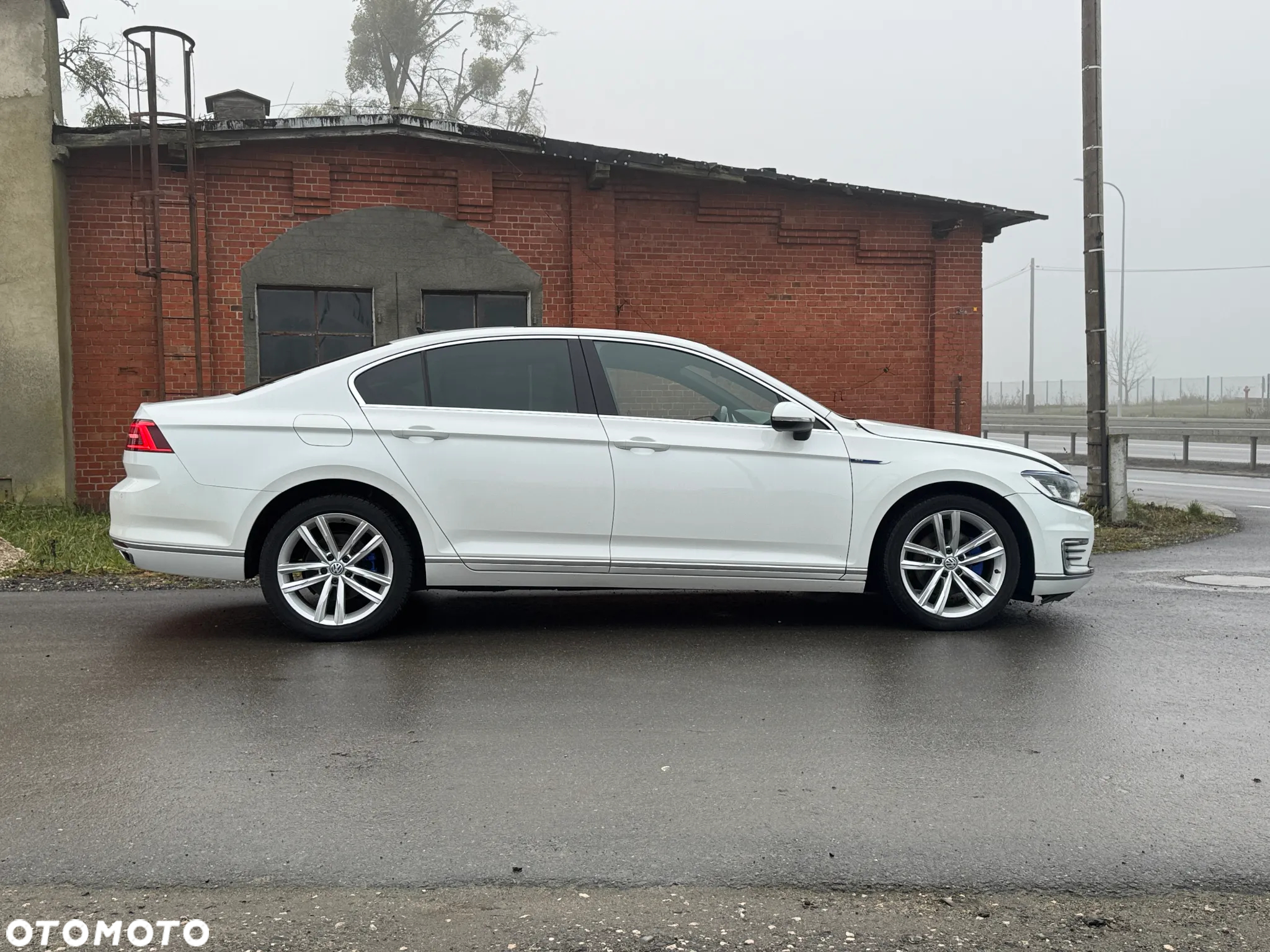 Volkswagen Passat 1.4 TSI Plug-In-Hybrid GTE - 2