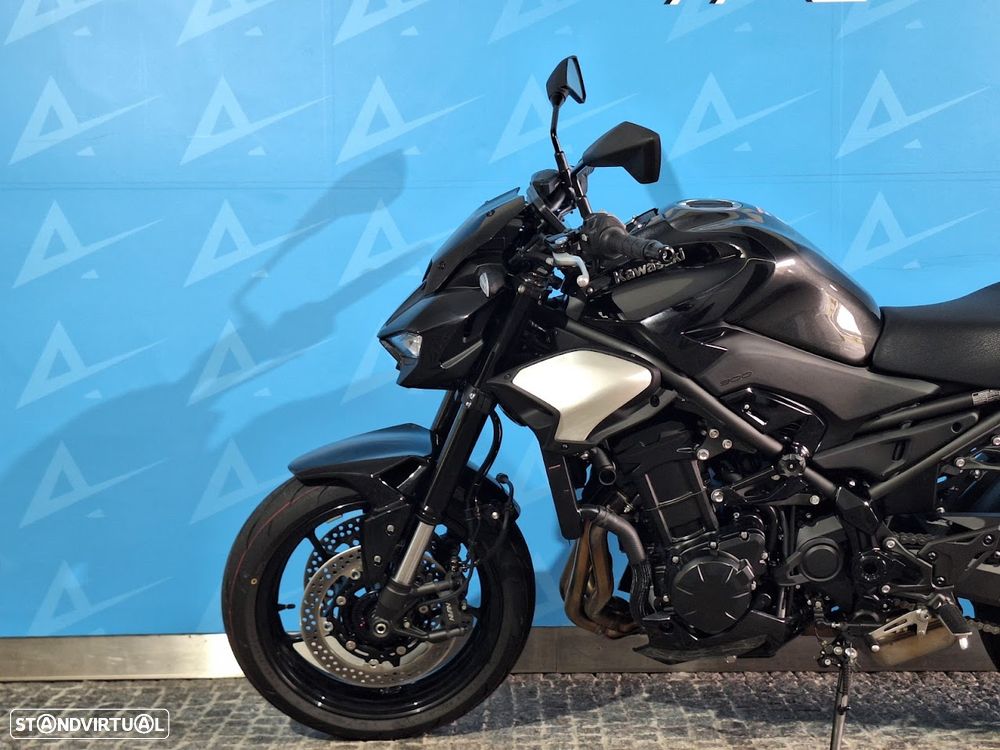 Kawasaki Z 900 - 6