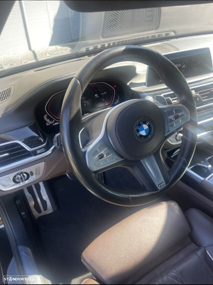 BMW 740 d xDrive Pack M Auto - 2