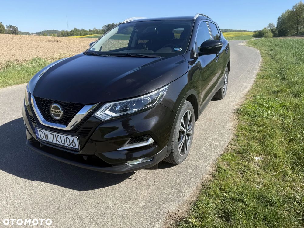 Nissan Qashqai 1.3 DIG-T N-Connecta - 2