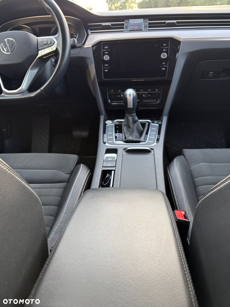 Volkswagen Passat 2.0 TSI Elegance DSG - 13